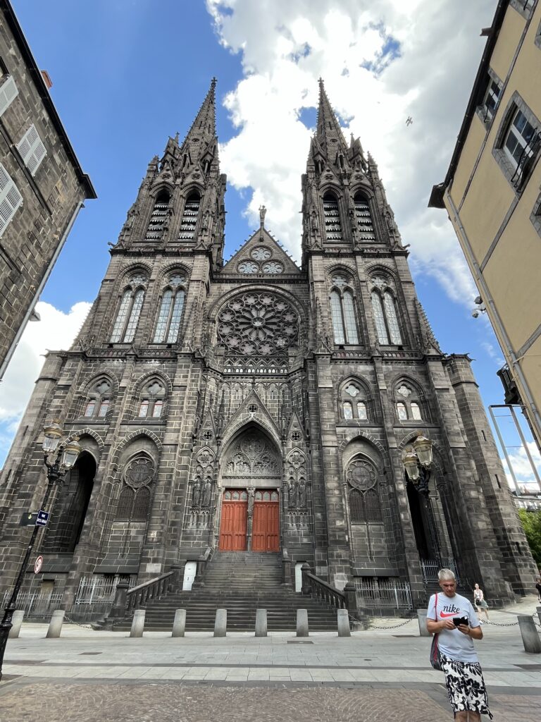 La cathédrale Notre-Dame-de-l'Assomption de Clermont